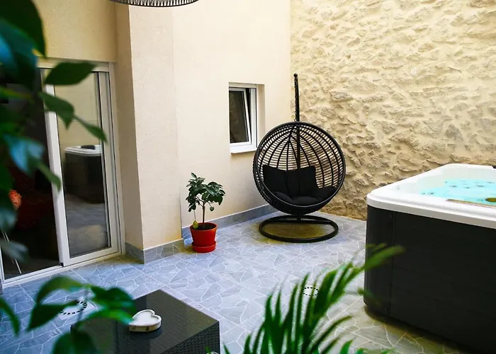 Jazmin 6 Apartment